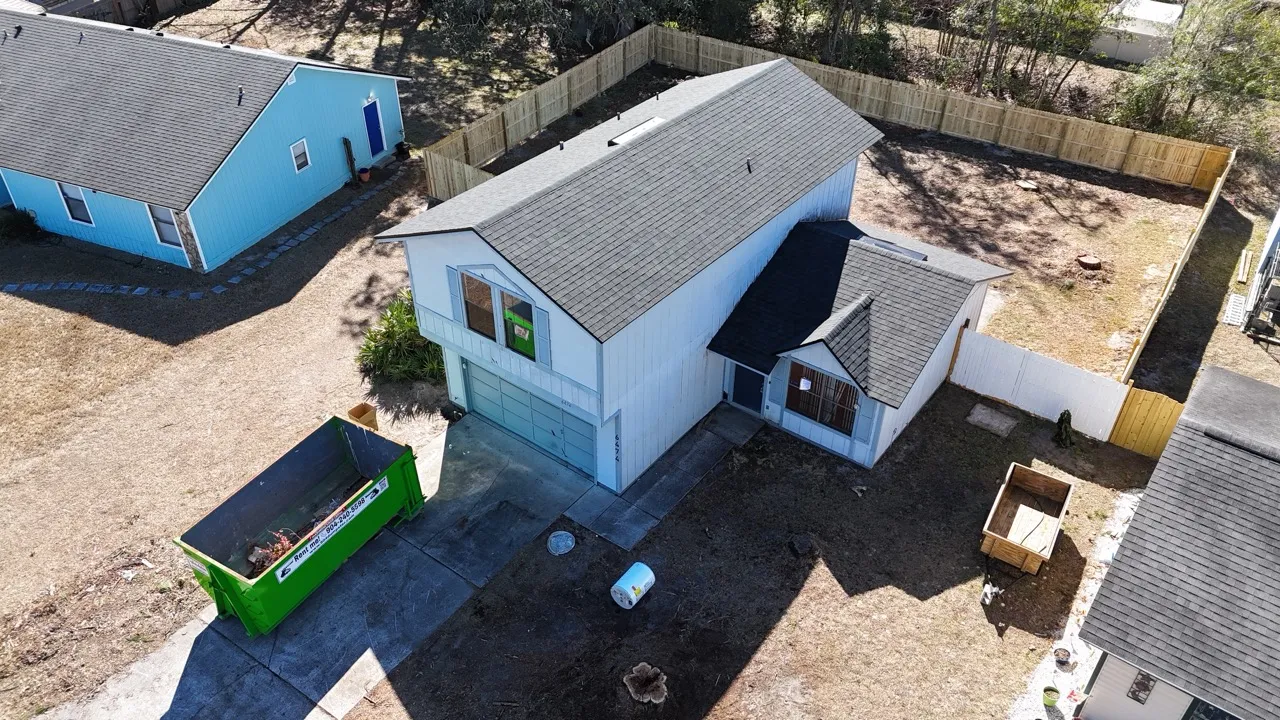Florida Roof Grants and Insurance Credits Guide (2026)